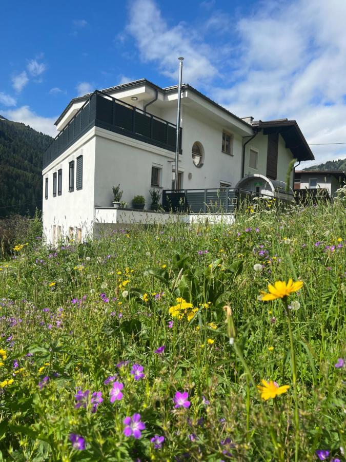 Apartamento Haus Abendrot Sankt Anton am Arlberg Exterior foto