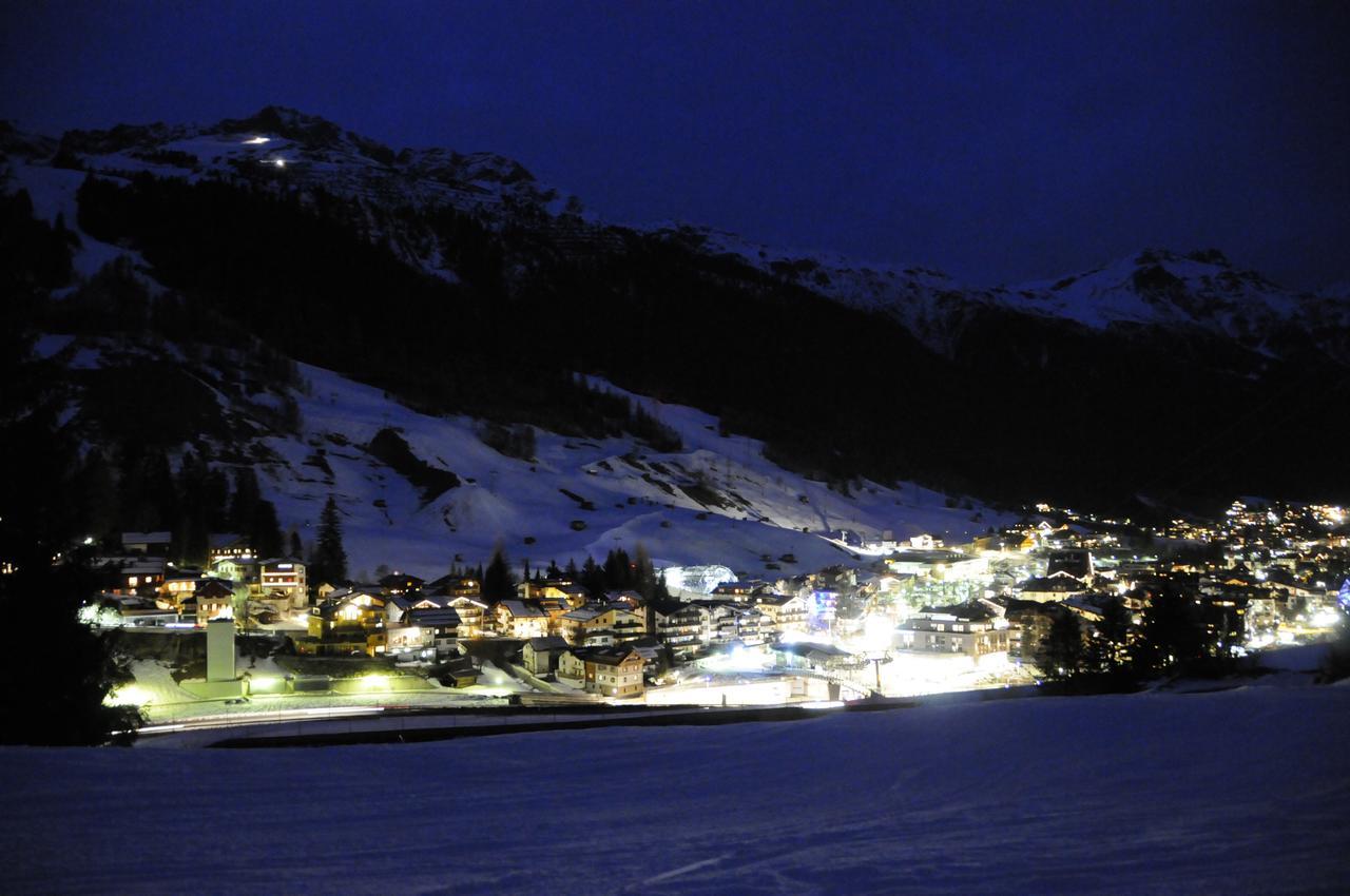 Apartamento Haus Abendrot Sankt Anton am Arlberg Exterior foto